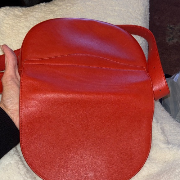 Cuyana Like New. Red Leather Crossbody Half Moon Bag - Picture 6 of 8